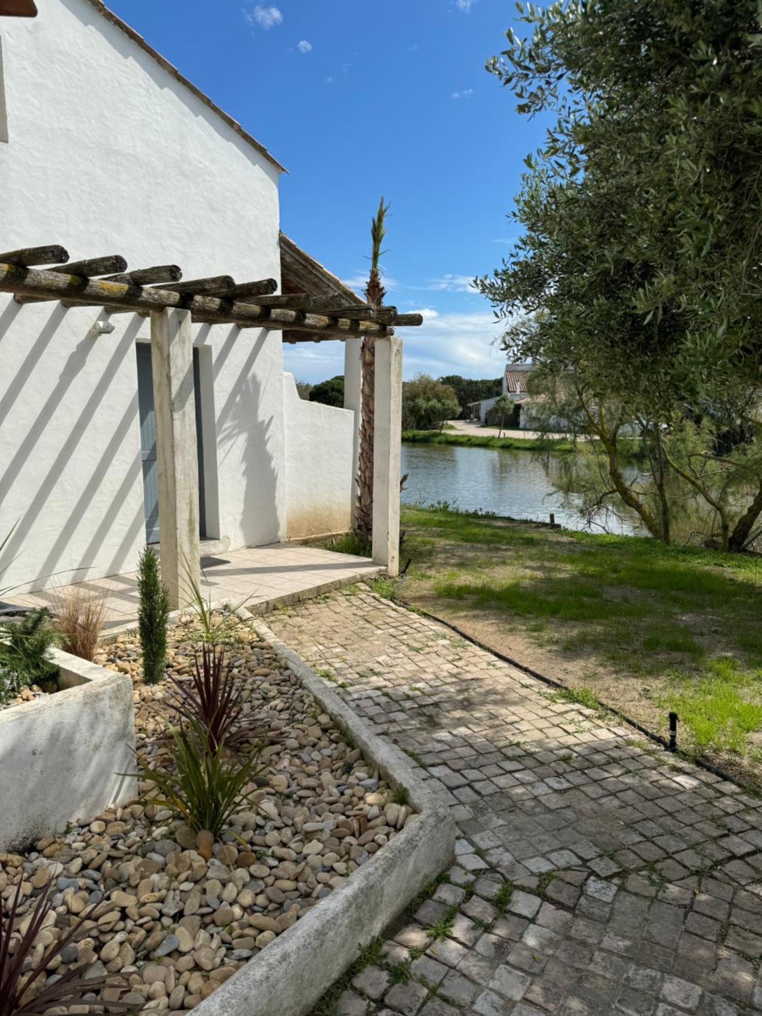 Le Mas Des Sagnes Saintes-Maries-de-la-Mer Exterior photo